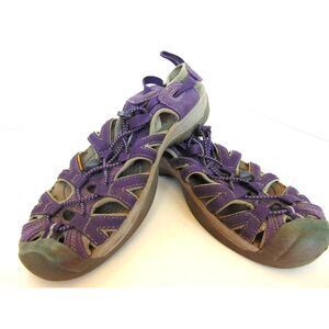 Outdoor Sandals by Keen in purple Size 9 good condition. Great for outdoor life